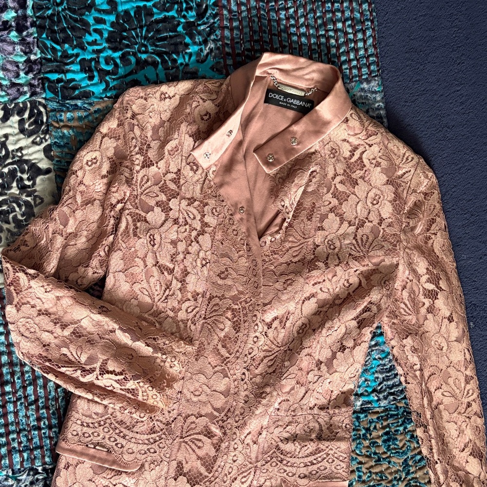 Dolce & Gabbana Lace Overcoat - Picture 3 of 13